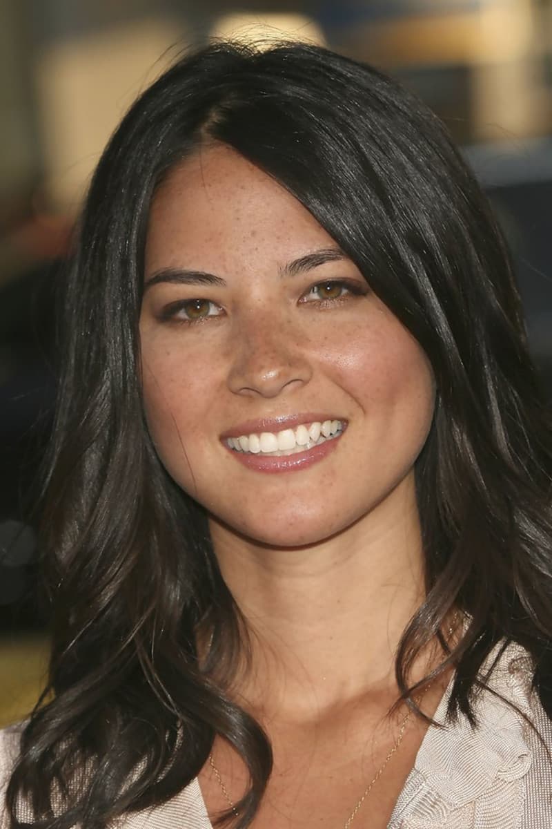 Olivia Munn Before And After Plastic Surgery 1